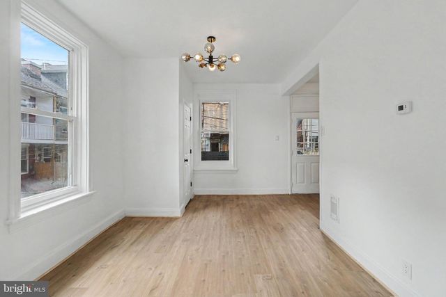 1712 ELM ST, Harrisburg, PA 17103