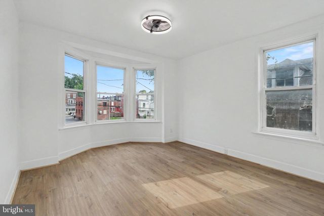 1712 ELM ST, Harrisburg, PA 17103