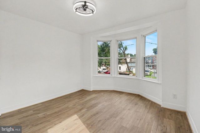 1712 ELM ST, Harrisburg, PA 17103