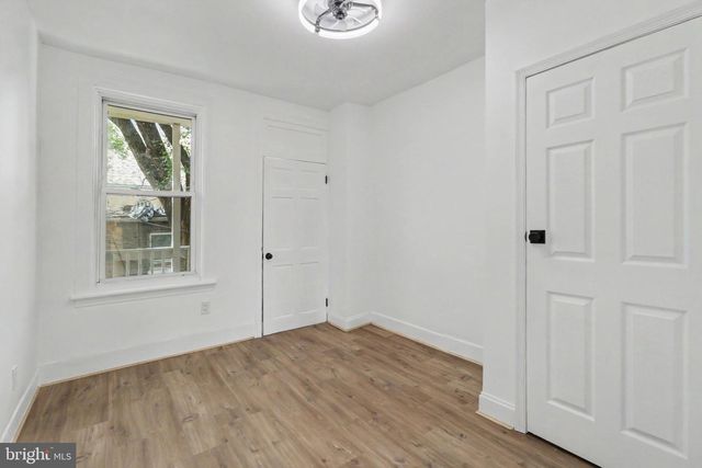 1712 ELM ST, Harrisburg, PA 17103