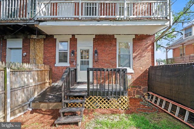 1712 ELM ST, Harrisburg, PA 17103