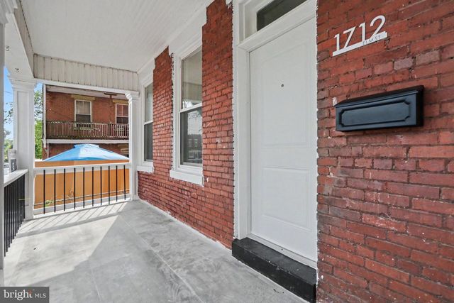1712 ELM ST, Harrisburg, PA 17103