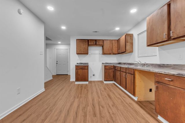 3021 CHELSEA AVE, Memphis, TN 38108