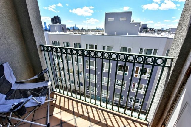 318 54Th St 4L, West New York Town, NJ 07093