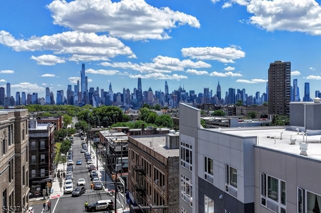 318 54Th St 4L, West New York Town, NJ 07093