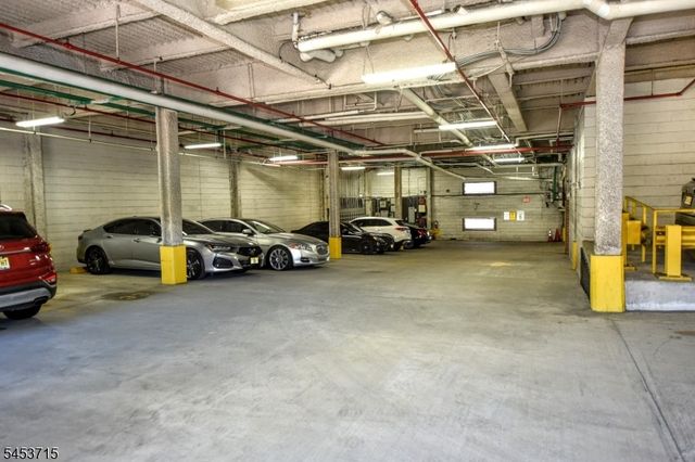 318 54Th St 4L, West New York Town, NJ 07093