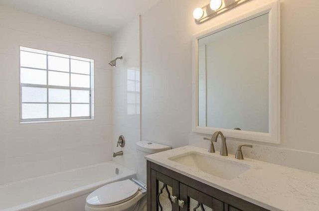 22191 SW 60th Avenue, Boca Raton, FL 33428