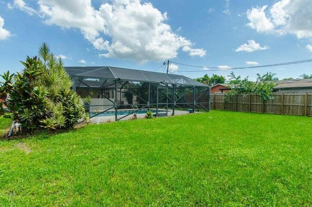 22191 SW 60th Avenue, Boca Raton, FL 33428