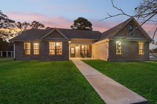 394 Fm 230, Trinity, TX 75862