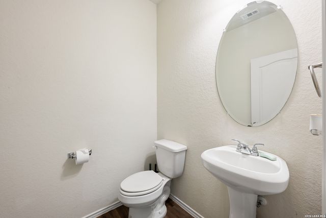 8215 Bending Willow, San Antonio, TX 78223