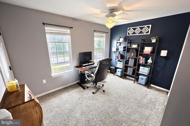 1079 HEARTHRIDGE LN, York, PA 17404