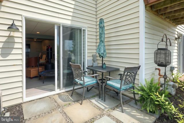 1079 HEARTHRIDGE LN, York, PA 17404