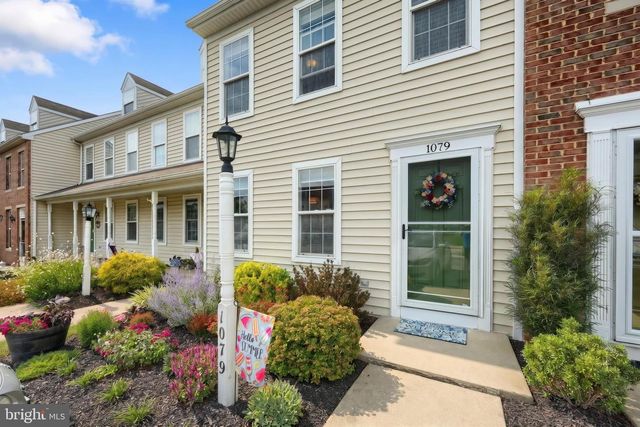1079 HEARTHRIDGE LN, York, PA 17404