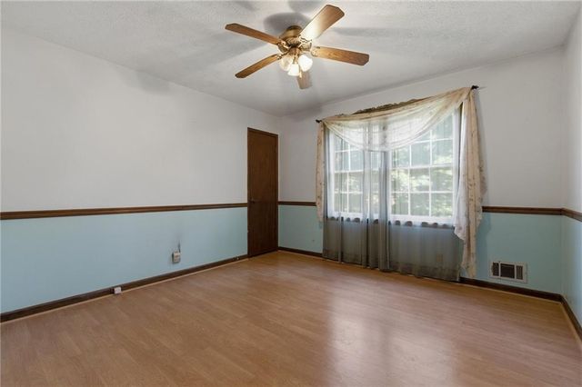 328 Lake Forest Drive, Acworth, GA 30102