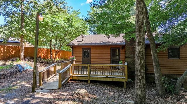 328 Lake Forest Drive, Acworth, GA 30102