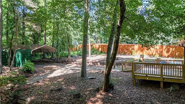 328 Lake Forest Drive, Acworth, GA 30102