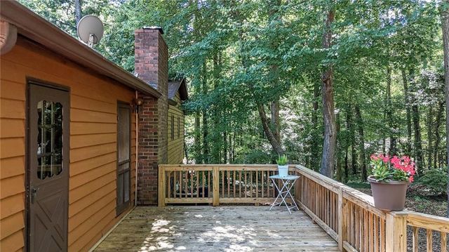 328 Lake Forest Drive, Acworth, GA 30102