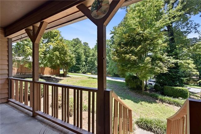 328 Lake Forest Drive, Acworth, GA 30102