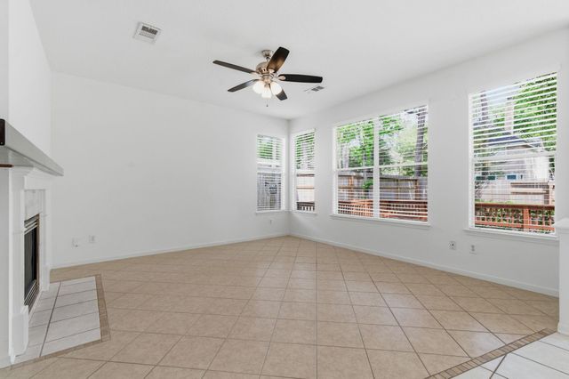 66 Hidden Meadow Drive, The Woodlands, TX 77382