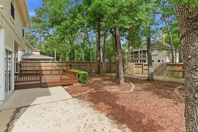 66 Hidden Meadow Drive, The Woodlands, TX 77382