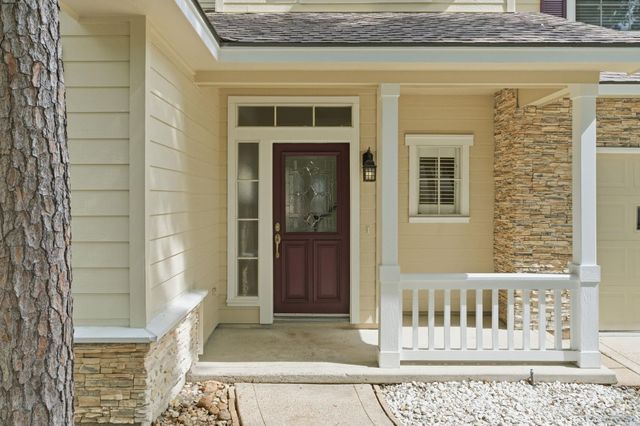 66 Hidden Meadow Drive, The Woodlands, TX 77382