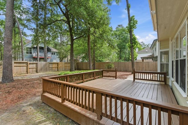66 Hidden Meadow Drive, The Woodlands, TX 77382