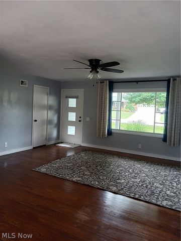 105 Chamberlain Drive, Marietta, OH 45750