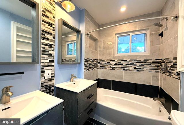 13807 EASTLAND ST, Rockville, MD 20853