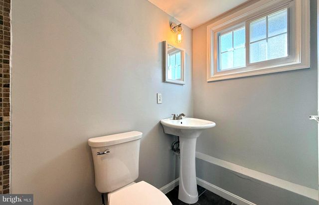 13807 EASTLAND ST, Rockville, MD 20853