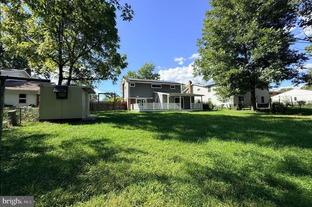13807 EASTLAND ST, Rockville, MD 20853