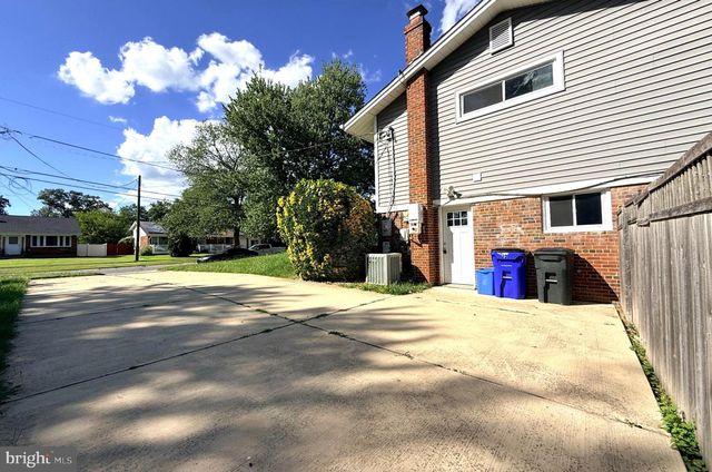 13807 EASTLAND ST, Rockville, MD 20853