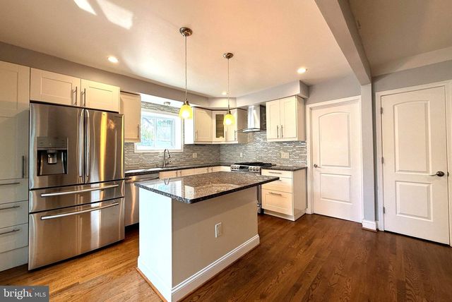 13807 EASTLAND ST, Rockville, MD 20853