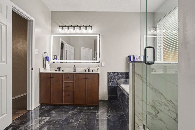 2932 Lost Creek Court, Rockwall, TX 75032