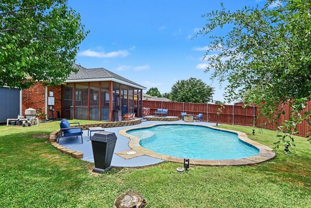 2932 Lost Creek Court, Rockwall, TX 75032