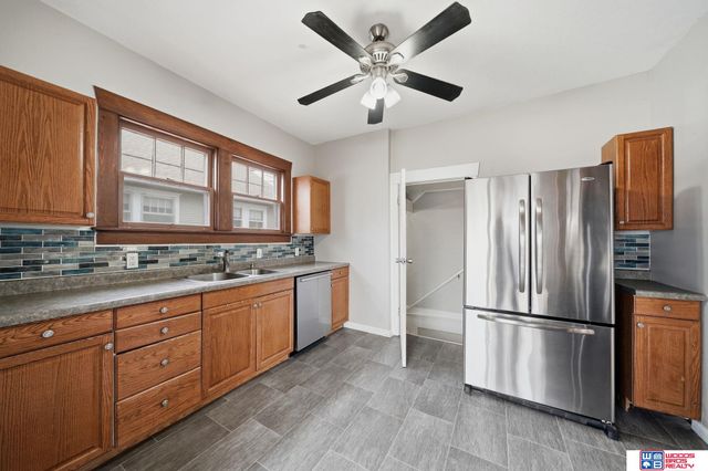 1003 S 34th Street, Lincoln, NE 68510