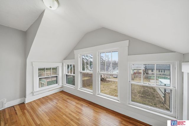 1003 S 34th Street, Lincoln, NE 68510