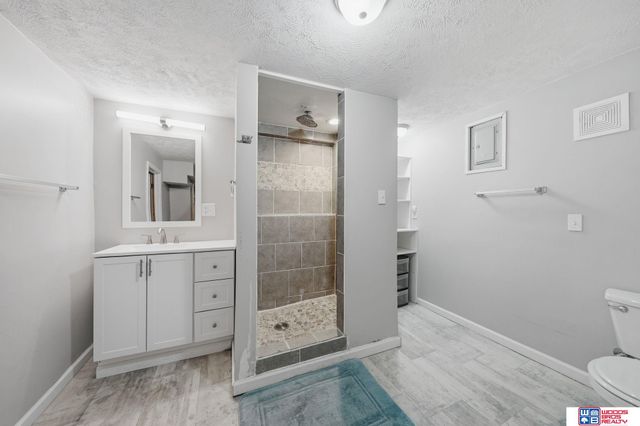 1003 S 34th Street, Lincoln, NE 68510