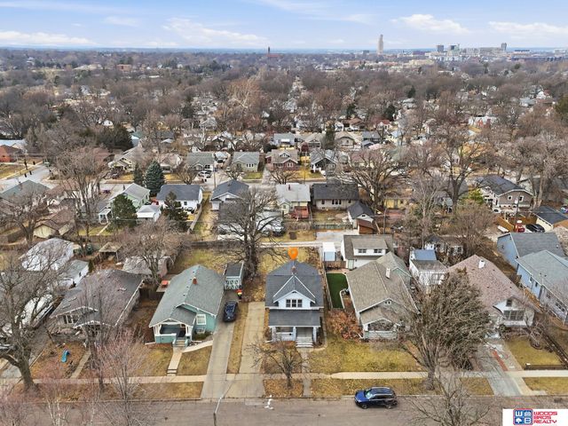 1003 S 34th Street, Lincoln, NE 68510