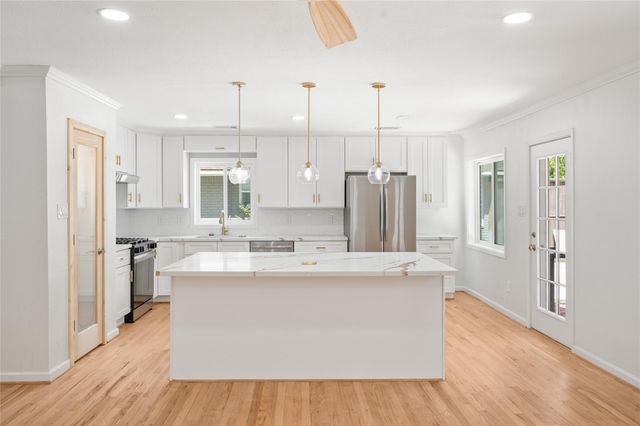 9019 Kapri Lane, Houston, TX 77025