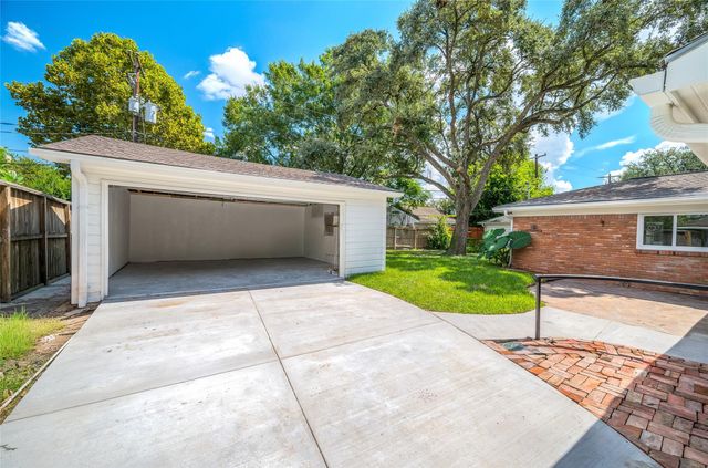 9019 Kapri Lane, Houston, TX 77025