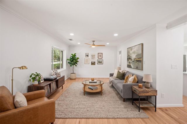 9019 Kapri Lane, Houston, TX 77025