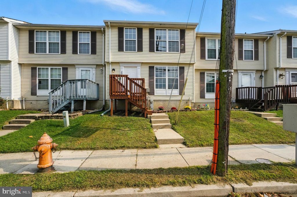 209 MAGNOLIA TER, Baltimore, MD 21221