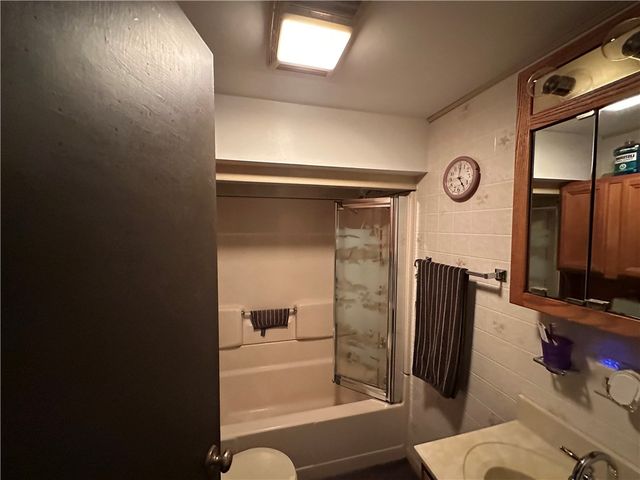 1104 Cherry St, Latrobe, PA 15650