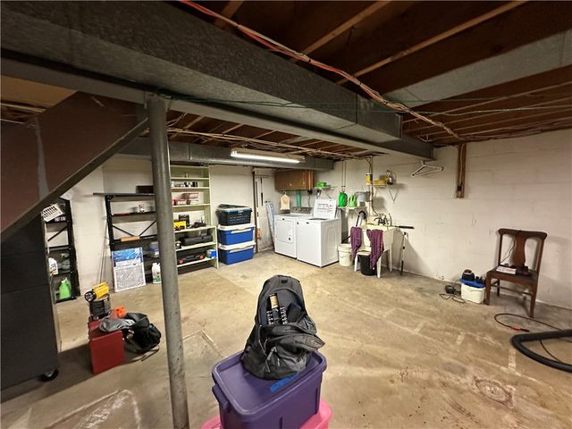 1104 Cherry St, Latrobe, PA 15650