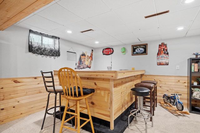21 Crestwood DRIVE, Elkhart Lake, WI 53020