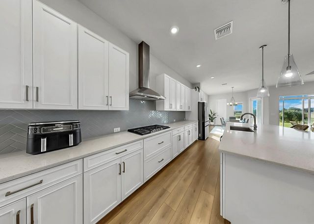 5407 DEL CORONADO DRIVE, Apollo Beach, FL 33572