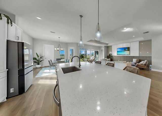 5407 DEL CORONADO DRIVE, Apollo Beach, FL 33572