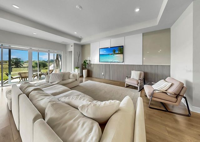 5407 DEL CORONADO DRIVE, Apollo Beach, FL 33572