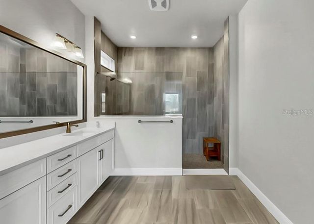 5407 DEL CORONADO DRIVE, Apollo Beach, FL 33572