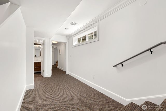 5932 California Avenue SW, Seattle, WA 98136